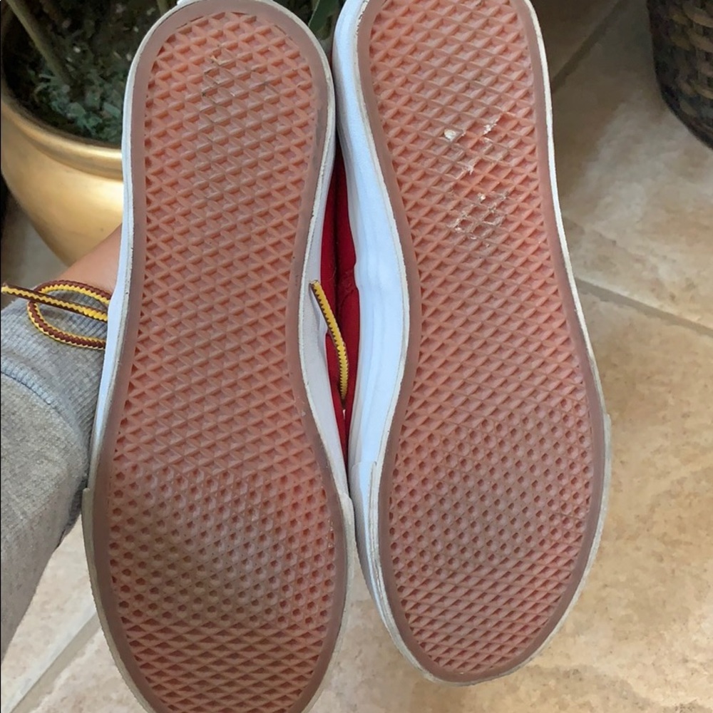 Vans - Picture 3 of 3